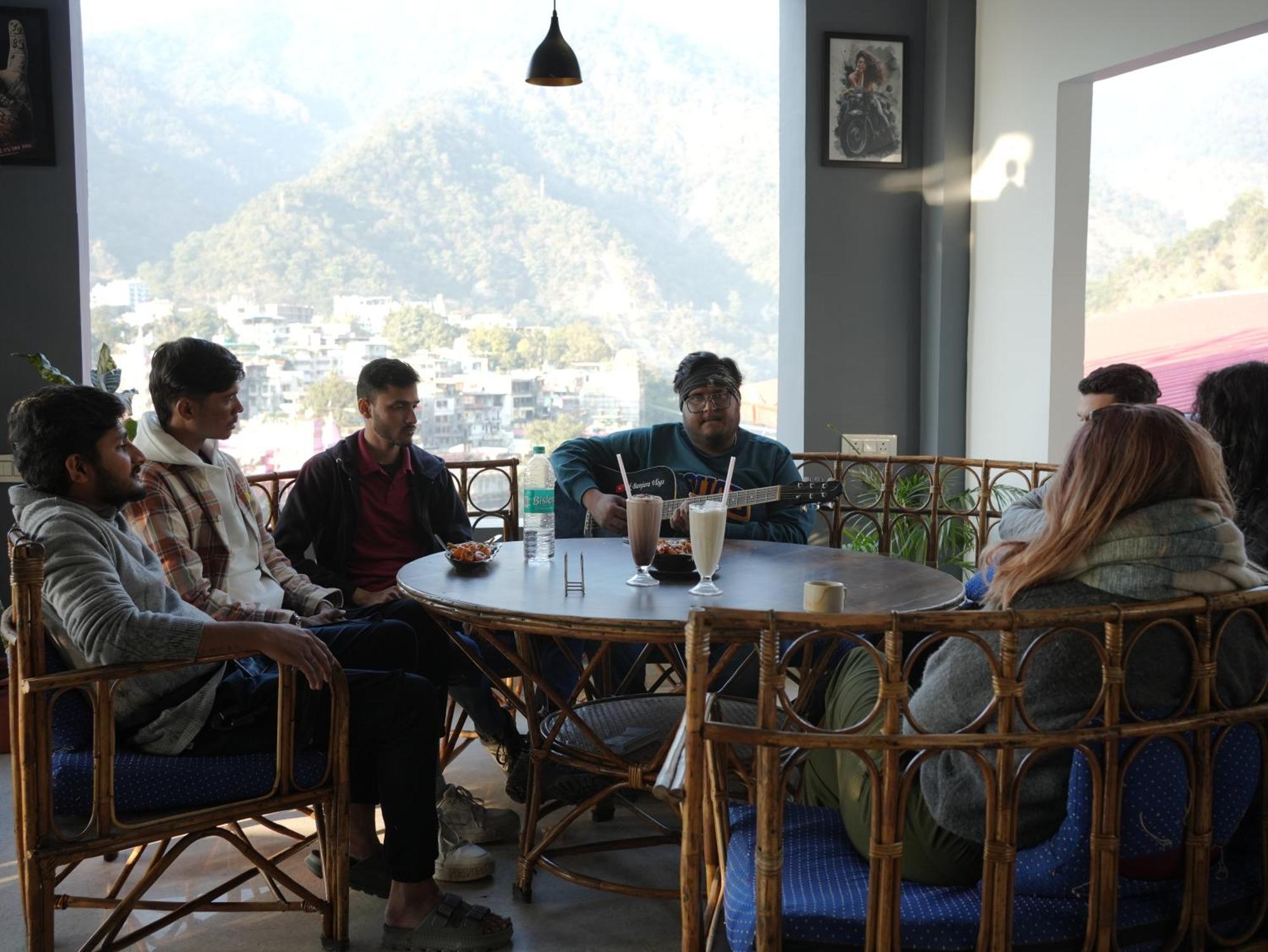 Albergue Skyard Rishikesh, Laxman Jhula Exterior foto