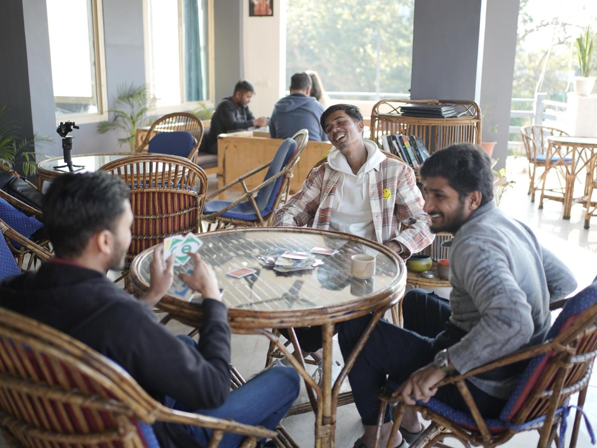 Albergue Skyard Rishikesh, Laxman Jhula Exterior foto