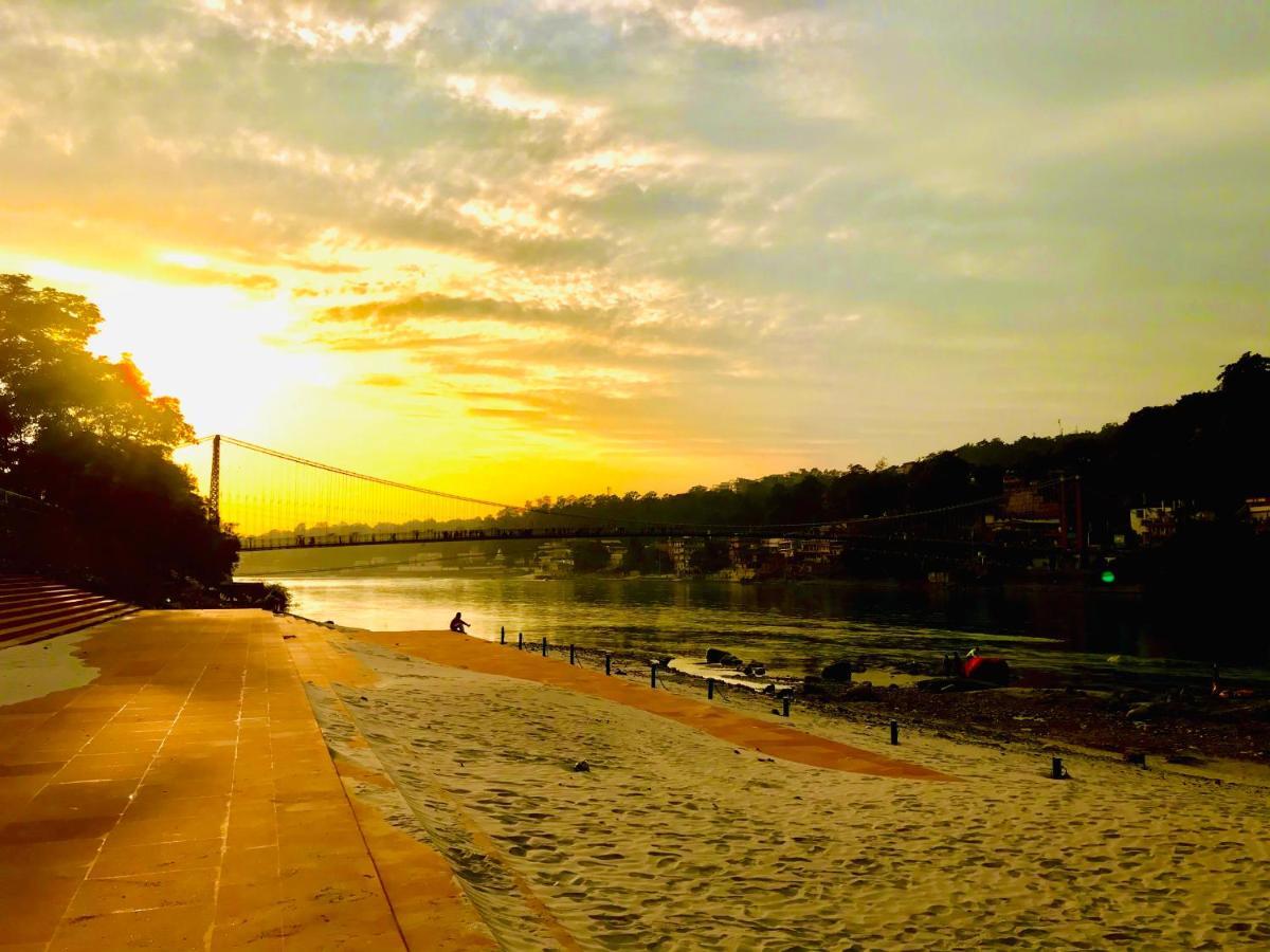 Skyard Rishikesh, Laxman Jhula Albergue Exterior foto